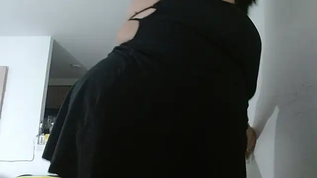 Snapshot of Mia_Adell_11 chatting on September 9, 2025, 1:59 am Mia Adell 11 online show from September 9, 2025, 1:59 am