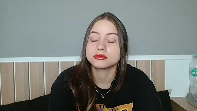 520 Loirex 741 online show from December 18, 2025, 8:45 pm