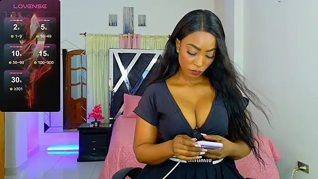 Snapshot of samantha-rose2 chatting on July 20, 2026, 3:47 am samantha-rose2 online show from July 20, 2026, 3:47 am