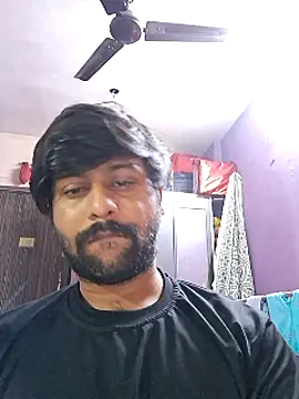 GlassBarge9 online show from January 28, 2025, 6:49 pm