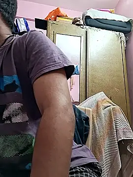 GlassBarge9 online show from February 1, 2026, 12:47 pm