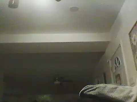 gorgeous11 online show from March 21, 2025, 9:45 am