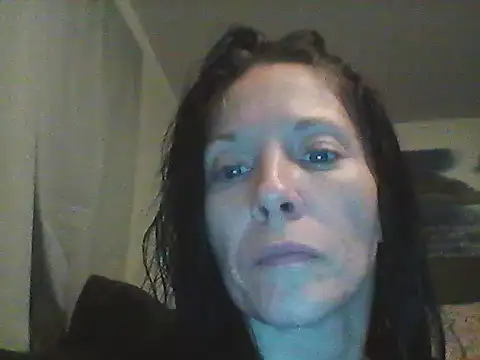 gorgeous11 online show from March 20, 2025, 11:38 am