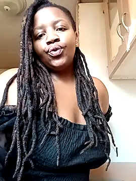 Snapshot of ThaBundaa chatting on November 22, 2025, 4:00 am ThaBundaa online show from November 22, 2025, 4:00 am