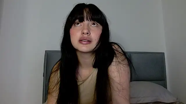 Snapshot of Damian_n_Maya chatting on September 17, 2025, 9:39 pm Damian n Maya online show from September 17, 2025, 9:39 pm