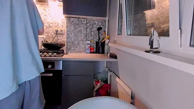  torfin  online show from February 27, 2026, 11:04 pm