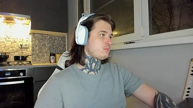  torfin  online show from December 7, 2024, 9:17 pm