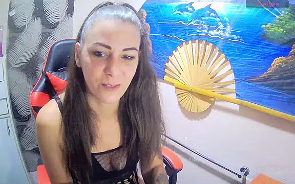 Snapshot of Catbaby32 chatting on October 18, 2025, 9:17 pm Catbaby32 online show from October 18, 2025, 9:17 pm