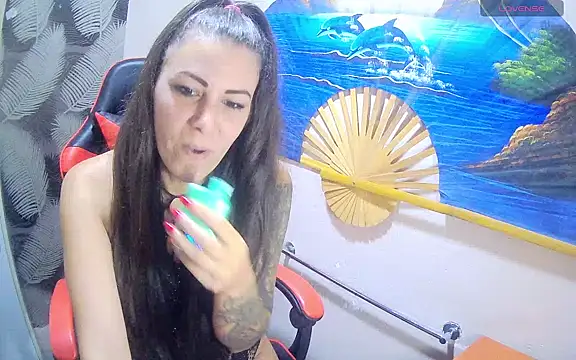 Snapshot of Catbaby32 chatting on October 12, 2025, 8:21 pm Catbaby32 online show from October 12, 2025, 8:21 pm