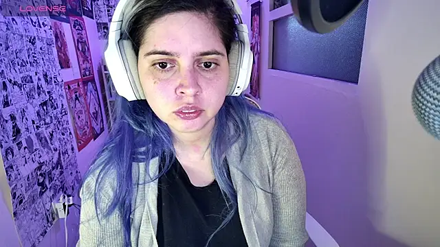 Snapshot of Vallolet_Spencer chatting on October 24, 2025, 12:20 am Vallolet Spencer online show from October 24, 2025, 12:20 am