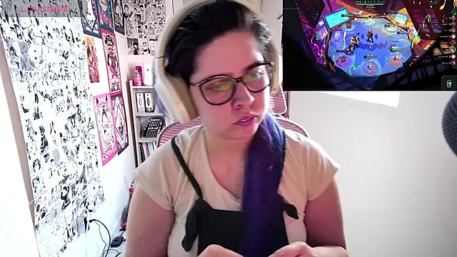 Snapshot of Vallolet_Spencer chatting on November 5, 2025, 8:45 pm Vallolet Spencer online show from November 5, 2025, 8:45 pm