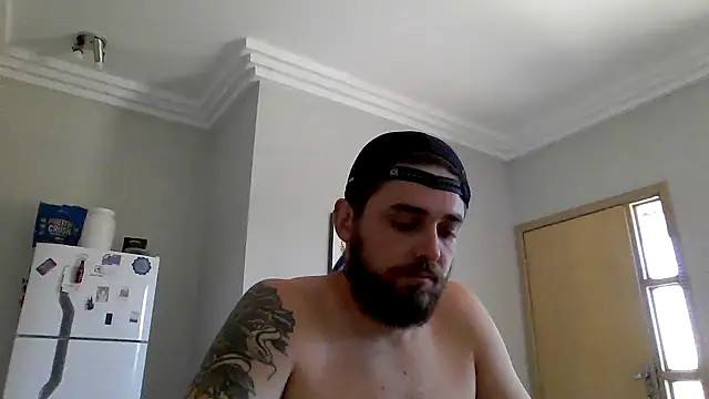 Snapshot of Dat1994 chatting on October 21, 2025, 2:27 pm Dat1994 online show from October 21, 2025, 2:27 pm