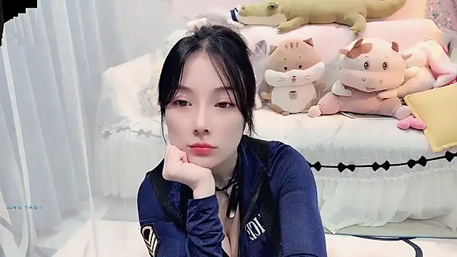 Snapshot of AKiKi711 chatting on September 28, 2025, 4:47 pm AKiKi711 online show from September 28, 2025, 4:47 pm