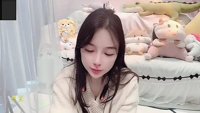 Snapshot of AKiKi711 chatting on October 11, 2025, 4:57 am AKiKi711 online show from October 11, 2025, 4:57 am