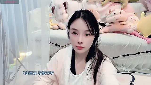 AKiKi711 online show from March 3, 2026, 5:03 am