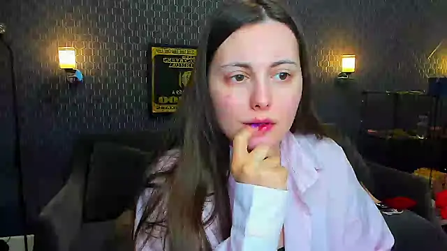  extraterrestrial  online show from November 17, 2025, 1:48 pm