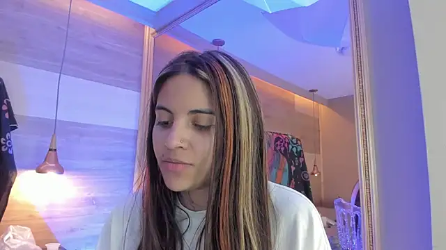Cori Paige online show from April 30, 2026, 4:19 am