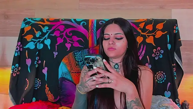 Snapshot of Cori_Paige chatting on October 24, 2025, 1:48 am Cori Paige online show from October 24, 2025, 1:48 am