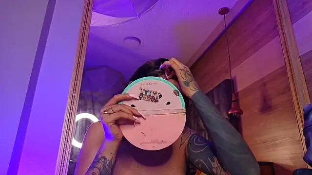 Cori Paige online show from February 9, 2026, 10:41 pm