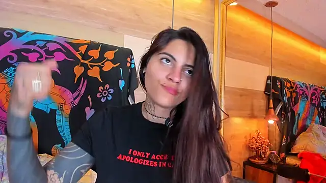 Snapshot of Cori_Paige chatting on October 9, 2025, 4:57 am Cori Paige online show from October 9, 2025, 4:57 am