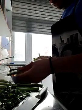 Snapshot of bammbammm chatting on October 17, 2025, 7:04 pm bammbammm online show from October 17, 2025, 7:04 pm