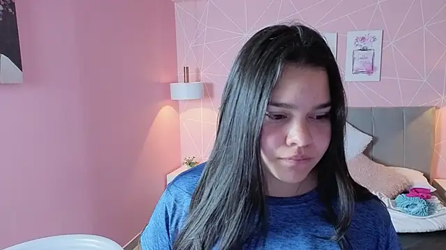Snapshot of zara__sweet chatting on May 27, 2026, 1:40 pm zara sweet online show from May 27, 2026, 1:40 pm