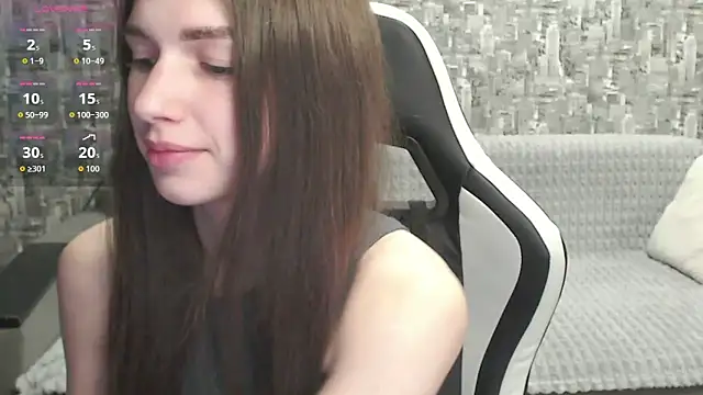 Snapshot of MissMiaCutie chatting on September 14, 2025, 4:18 pm MissMiaCutie online show from September 14, 2025, 4:18 pm