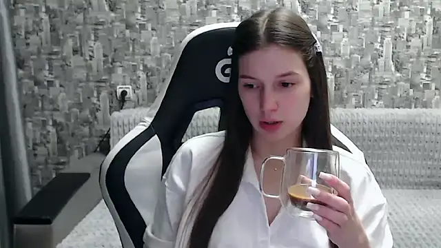 Snapshot of MissMiaCutie chatting on February 15, 2025, 12:54 pm MissMiaCutie online show from February 15, 2025, 12:54 pm