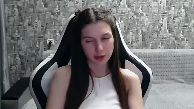 Snapshot of MissMiaCutie chatting on March 1, 2025, 4:00 pm MissMiaCutie online show from March 1, 2025, 4:00 pm