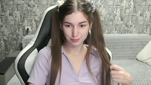 Snapshot of MissMiaCutie chatting on September 11, 2025, 9:20 am MissMiaCutie online show from September 11, 2025, 9:20 am