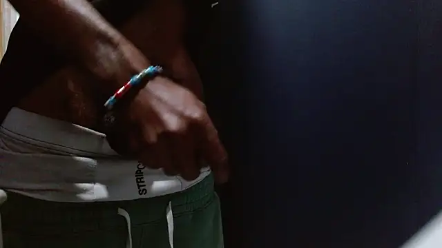 Snapshot of phbbcsham chatting on February 24, 2025, 6:26 pm phbbcsham online show from February 24, 2025, 6:26 pm