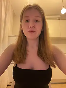 Eva Weyne online show from May 6, 2026, 9:19 pm