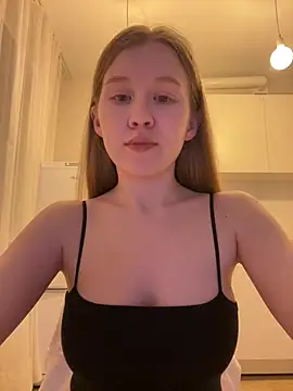 Eva Weyne online show from March 5, 2026, 8:49 pm