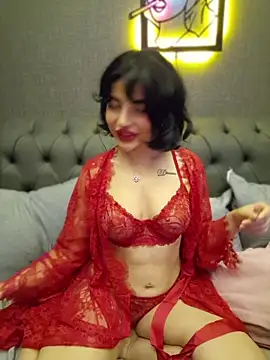 Esmertarcinim online show from May 14, 2026, 2:47 pm