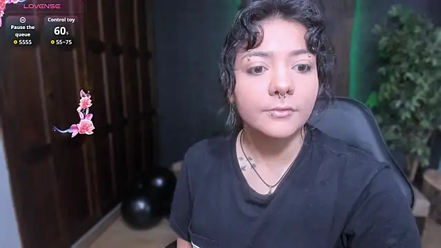 Evelynn online show from February 7, 2026, 11:29 am