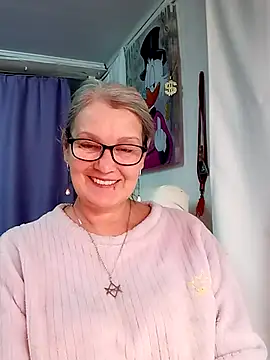 irinamaux online show from January 17, 2026, 8:12 pm