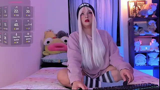 Snapshot of _Skie_ chatting on September 19, 2025, 4:16 am Skie online show from September 19, 2025, 4:16 am