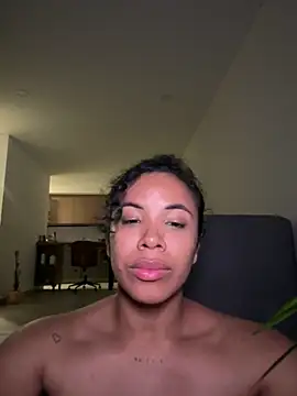 Snapshot of Brunettexio chatting on February 9, 2025, 7:41 pm Brunettexio online show from February 9, 2025, 7:41 pm