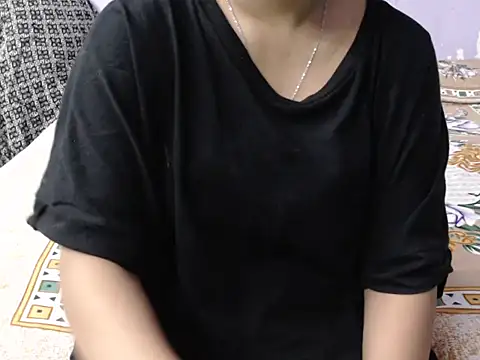 Snapshot of Freya_nia chatting on October 19, 2025, 6:16 am Freya nia online show from October 19, 2025, 6:16 am