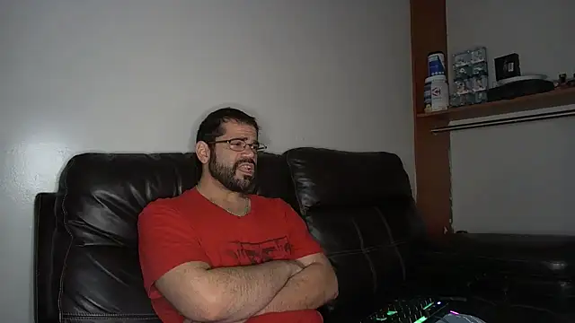 Snapshot of Zander823 chatting on March 18, 2026, 4:04 am Zander823 online show from March 18, 2026, 4:04 am