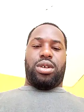 Snapshot of Bighood_T chatting on December 22, 2024, 7:10 pm Bighood T online show from December 22, 2024, 7:10 pm