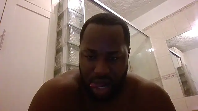 Bighood T online show from April 30, 2026, 3:35 am