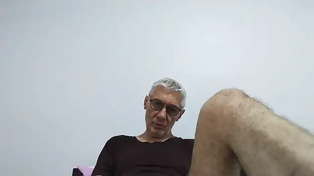 Snapshot of BIGUNCUTHARDCOCK chatting on July 6, 2026, 1:12 am BIGUNCUTHARDCOCK online show from July 6, 2026, 1:12 am