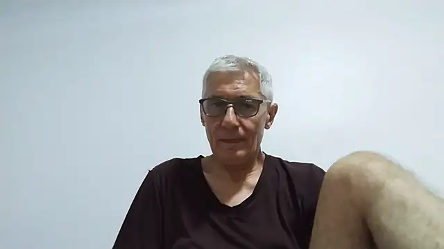 Snapshot of BIGUNCUTHARDCOCK chatting on July 9, 2026, 11:53 am BIGUNCUTHARDCOCK online show from July 9, 2026, 11:53 am