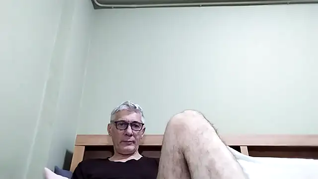 BIGUNCUTHARDCOCK online show from October 12, 2025, 12:45 am