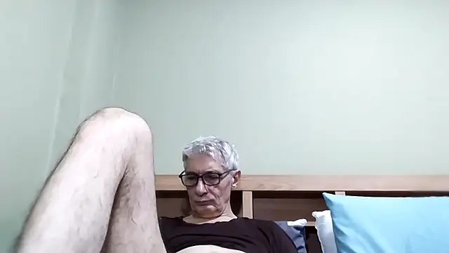 BIGUNCUTHARDCOCK online show from November 21, 2025, 1:10 pm