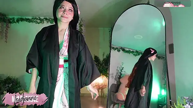 Snapshot of loIijanne chatting on November 25, 2025, 11:59 pm loIijanne online show from November 25, 2025, 11:59 pm