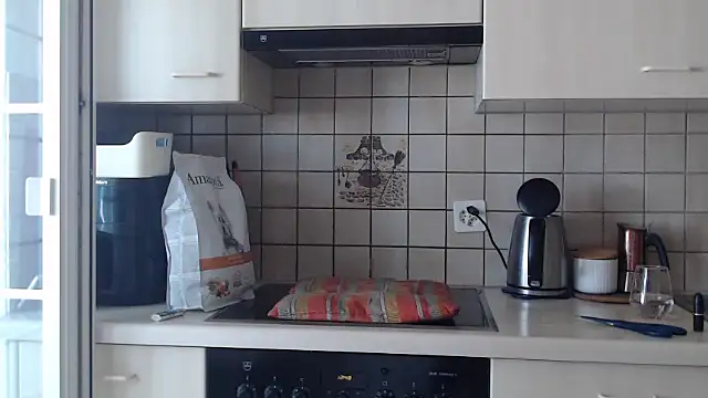 bigjuicybutt online show from September 11, 2025, 10:48 am