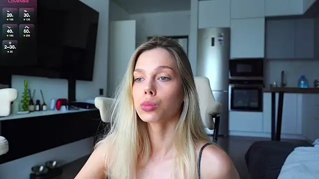 blackbunny 23 online show from May 14, 2026, 9:50 am