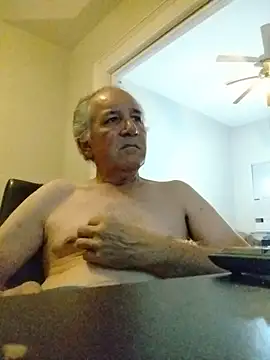 Snapshot of XXCUTHULU23 chatting on October 25, 2025, 4:44 am XXCUTHULU23 online show from October 25, 2025, 4:44 am